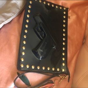 Charlotte russe gun clutch